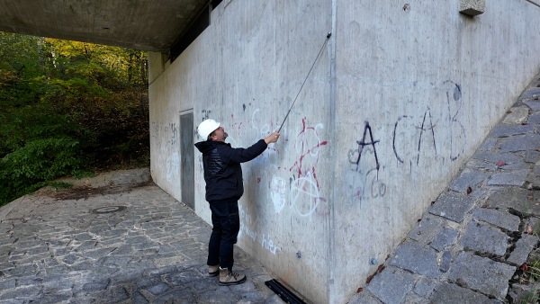 Anwendungsfoto mit dem Resonanztaster